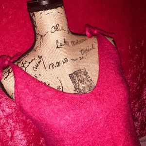 🌺FOREVER 21 TANK-TOP SWEATER🌺